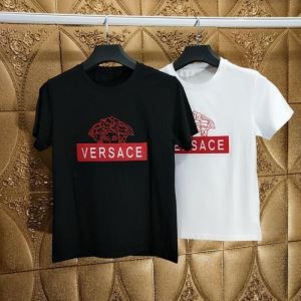人気モデル愛用VERSACE Tシャツ/半袖 2色可選 ヴェルサーチ 2026限定 男性に人気