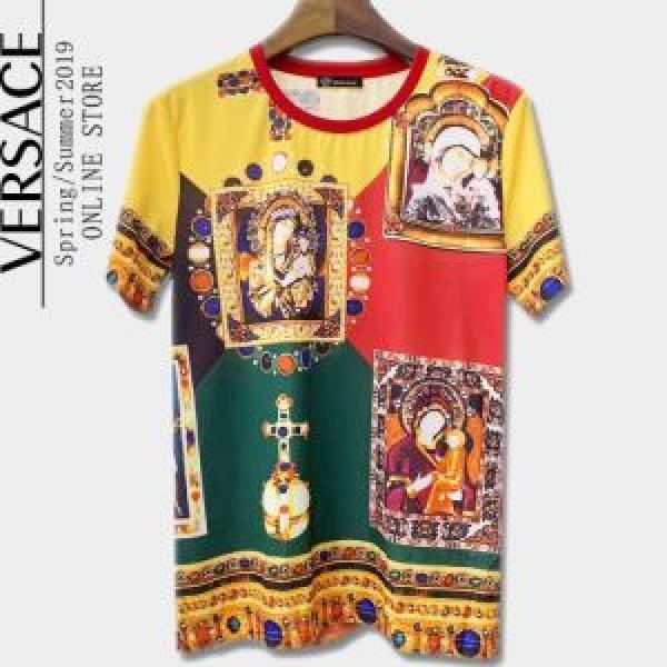人気上昇中 ヴェルサーチ2026限定 男性に人気 VERSACE Tシャツ/半袖  海外セレブは大人気