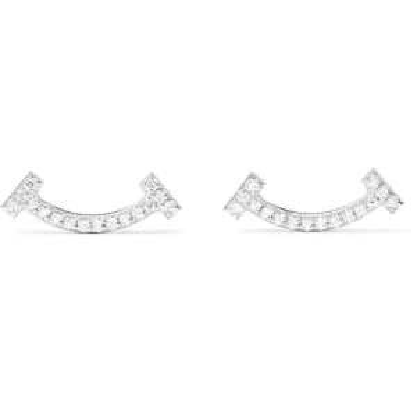 スタイルUPして着こなす ティファニー Tiffany&Co 夏ファッションをおしゃれに楽しもう ピアス 2026年春夏のトレンドアイテム.220.