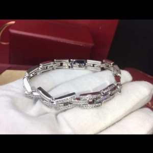 カルティエ CARTIER 目を引く春夏トップス ブレスレット 春夏！大人カジュアル 【2026年】夏のファッション.225.