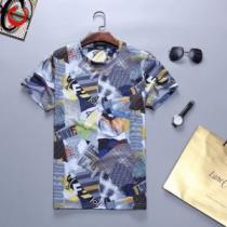 FENDI 2026夏ファション新品  送料込み 希少品 Tシャツ/半袖  ブランドの話題の新作も！ フェンディ