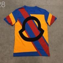 愛用ブランド Tシャツ/半袖 2026SSのトレンド商品 モンクレール MONCLER 今年は大きめの新作がトレンド