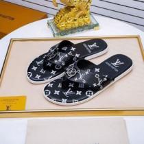サンダル リラックススタイルが実現 2色可選  抜け感スゴイ ルイ ヴィトン LOUIS VUITTON 2025年最新ファッション