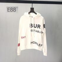 夏らしい抜け感を演出し パーカー 2026年の夏のマスト  バーバリー BURBERRY 2色可選 この夏は注目新作