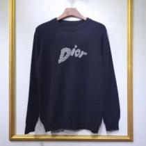 クラシカルな雰囲気 プルオーバーパーカー 2026年の夏のマスト ディオール DIOR ハーフコート おすすめな大人のトレンド