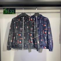 きれいめ派に上質 モンクレール MONCLER 2026年の夏のマスト ハーフコート 2色可選 クールな印象を引き立て
