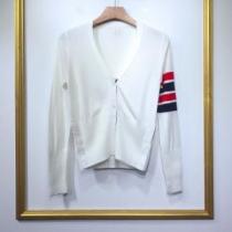 ニットコート 2026春夏は人気定番 トムブラウン 今年の正解大人気新作 THOM BROWNE  今っぽく新作アイテム