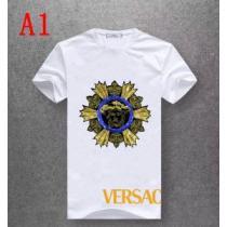 夏キレ味をプラス ヴェルサーチ 2026SSのトレンド商品 VERSACE 多色可選 Tシャツ/半袖
