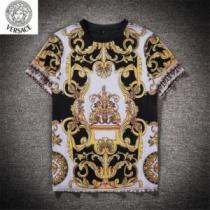【2026年】夏のファッション  Tシャツ/半袖 ヴェルサーチ VERSACE 期間限定価格  入手超困難