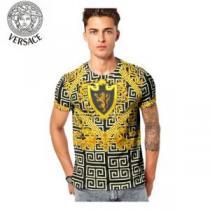 岩ちゃん愛用 ヴェルサーチ VERSACE 2025年最新ファッション Tシャツ/半袖 人気上昇中