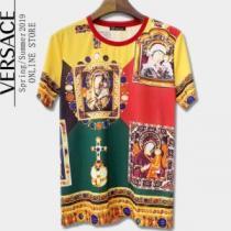 人気上昇中 ヴェルサーチ2026限定 男性に人気 VERSACE Tシャツ/半袖  海外セレブは大人気