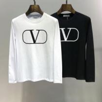 長袖Tシャツ 2色可選 ヴァレンティノ VALENTINO 今季のトレンド人気新作 2026春夏も引き続きトレンド