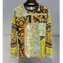 2026春夏も引き続きトレンド ヴェルサーチ VERSACE 長袖Tシャツ まずは定番！人気アイテム
