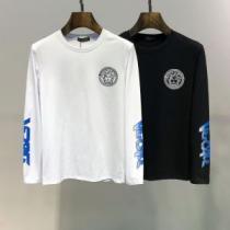 クラシカルな雰囲気 《2026年》今、注目のストリート ヴェルサーチ VERSACE 長袖Tシャツ 2色可選