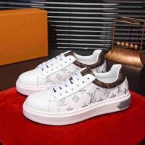 ルイ ヴィトン LOUIS VUITTON ランニングシューズ 2025SSのトレンド商品 今期のトレンド定番アイテム