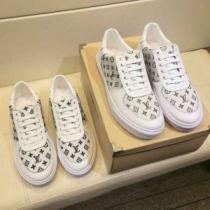 暑い季節も大活躍 《2026年》今、注目のストリート ルイ ヴィトン LOUIS VUITTON カジュアルシューズ 2色可選