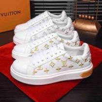 【2026春夏】最新コレクション  ルイ ヴィトン LOUIS VUITTON ランニングシューズ 2色可選 スタイルアップ効果