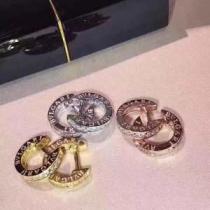 3色可選 トレンドアイテムとして継続 ブルガリ BVLGARI 春夏のトレンドアイテム ピアス 2025春夏の大注目トレンド.229.