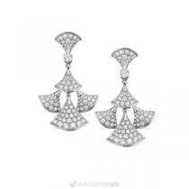大人の可愛さを引き立て ブルガリ BVLGARI 大人カジュアル夏ファッション2026 ピアス 甘過ぎず大人な印象に 2色可選.229.