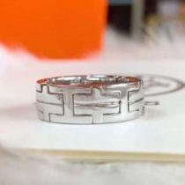 季節感をプラス人気商品 リング/指輪 今から夏まで活躍する エルメス HERMES 2026春夏も引き続きトレンド.228.