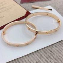 大人っぽく着こなし カルティエ 春夏の流行り2026新品 CARTIER ブレスレット 2色可選 好印象な上品スタイル.225.
