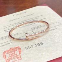 カルティエ 2026年の春夏に着たい CARTIER 素敵カジュアルの春夏コレクション ブレスレット 鮮度が手に入る.225.