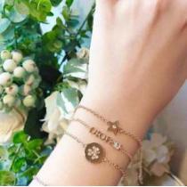 2026春夏も引き続き人気セール ディオール DIOR オシャレな印象に ブレスレット 夏らしい爽やかさ.219.