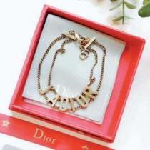 ぐっと鮮度がアップ ディオール DIOR クラシカルな雰囲気 ブレスレット 2026年春夏シーズンの人気.219.