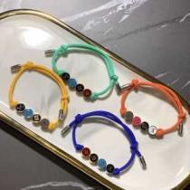 ルイ ヴィトン LOUIS VUITTON  春夏らしい華やか ブレスレット 4色可選 きちんと感が抜群 2025即旬な装いに.224.