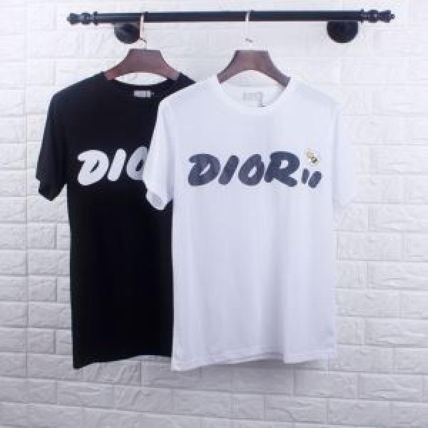大人カジュアル夏ファッション2026 ディオール DIOR キレイめ感が強い 2色可選 抜け感スゴイ 半袖Tシャツ