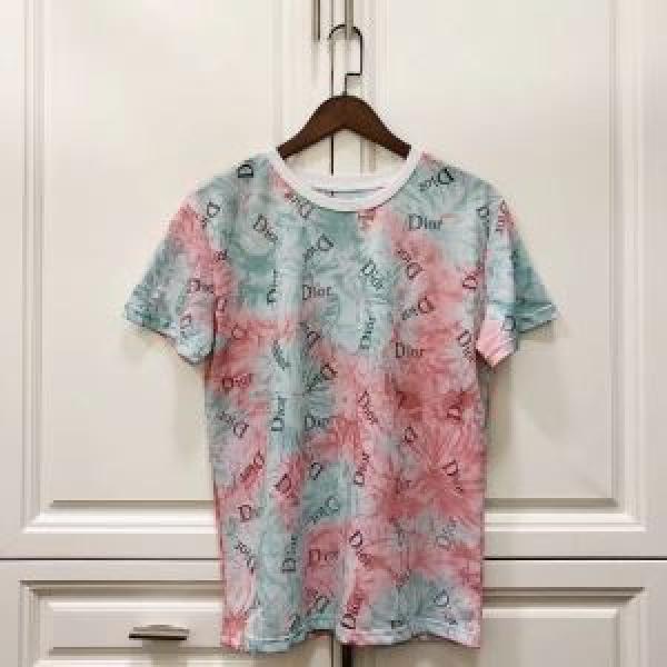気持ちいい真夏日にぴったり ディオール DIOR 2色可選 おしゃれな夏ファッション2026 半袖Tシャツ 風通しのよい