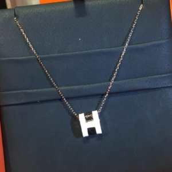エルメス HERMES ネックレス 春夏アイテムから新たに登場！ 海外セレブが注目アイテム.228.