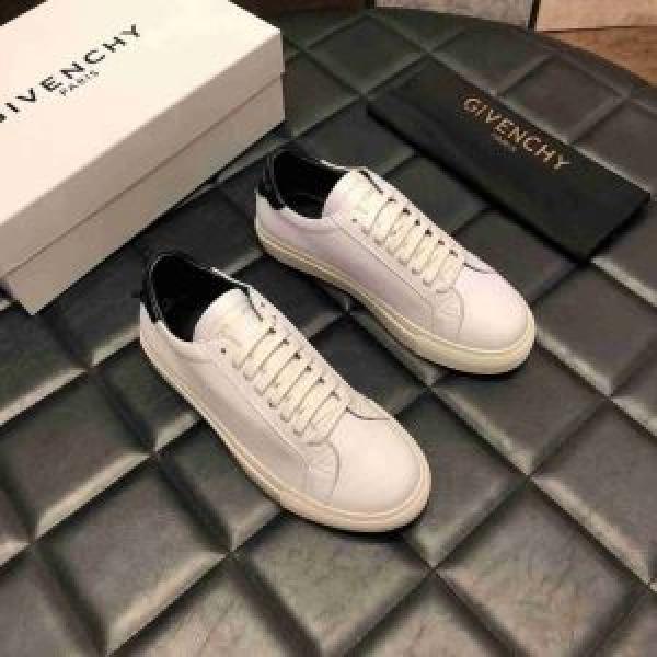2026春夏の大注目トレンド 今シーズン注目のデザイン ジバンシー GIVENCHY カジュアルシューズ 2色可選