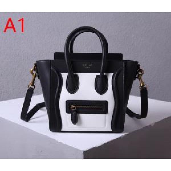 リラックス感のあるゆったり セリーヌ カジュアルを一歩大人に CELINE  レディースバッグ 2026夏ファション新品 2色選択可.352.