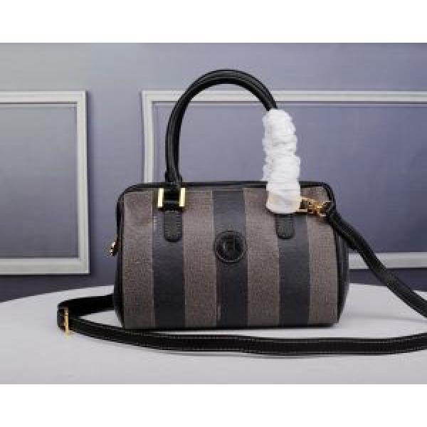 2色選択可 素敵カジュアル春夏新品 フェンディ FENDI 2026春夏のトレンド新商品  レディースバッグ 素敵カジュアルの春夏コレクション.150.