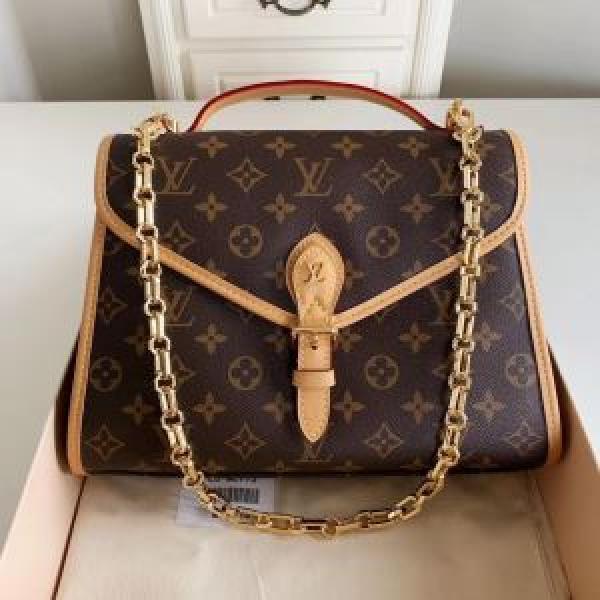 優雅で都会的な装いに仕上げ ルイ ヴィトン LOUIS VUITTON  2026年の春夏に着たい レディースバッグ 夏っぽさ新作アイテム.49..49..49..49..49..49..49..49..49..49.