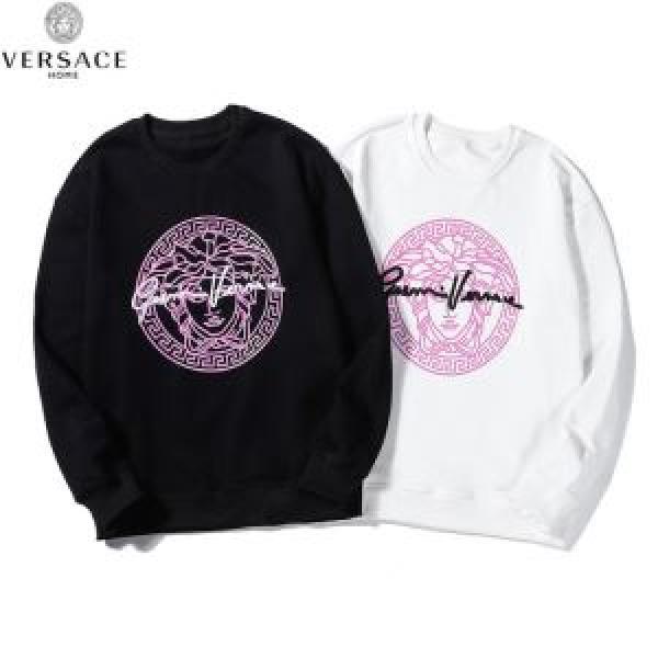 春夏！大人カジュアル ヴェルサーチVERSACE プルオーバーパーカー 2色可選 2026春夏の大注目トレンド