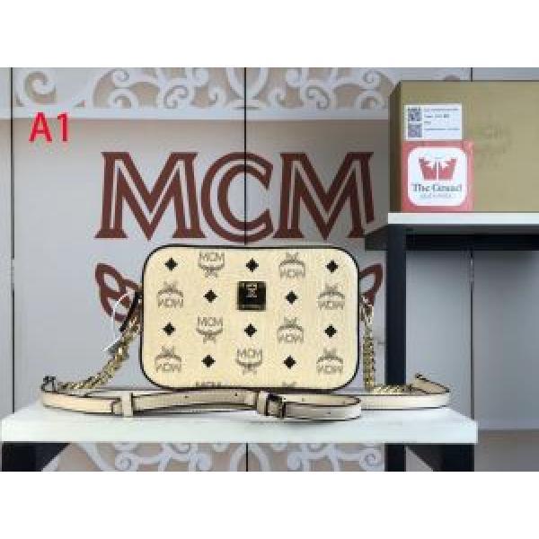 多色選択可 暑い今こそ活躍させたい！ エムシーエム コピー MCM  2026SSのトレンド商品レディースバッグ 透け感新作がイチ推し.54.