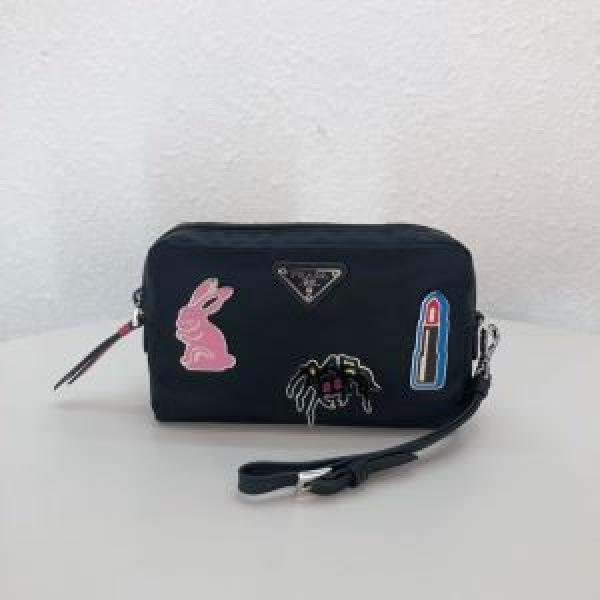 季節をまたい新作アイテム ハンドバッグ  レディースバッグ プラダ PRADA 2026即旬な装いに きちんと感が抜群.68.