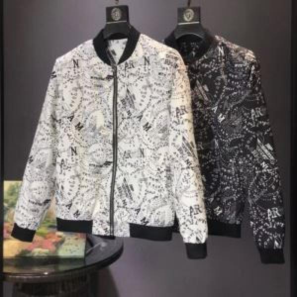 2色可選  2026-2026秋冬のファッション アルマーニ ARMANI 秋冬ファッションコーディネートハーフコート人気ファッション雑誌でも掲載
