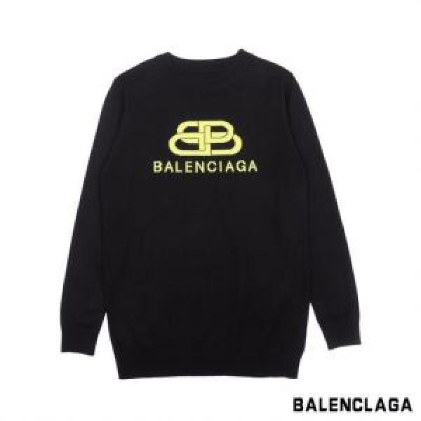 バレンシアガ 人気ファッション雑誌でも掲載 BALENCIAGA 今年注目すべき秋冬ファッション ウールコート 2026トレンドアイテム激安