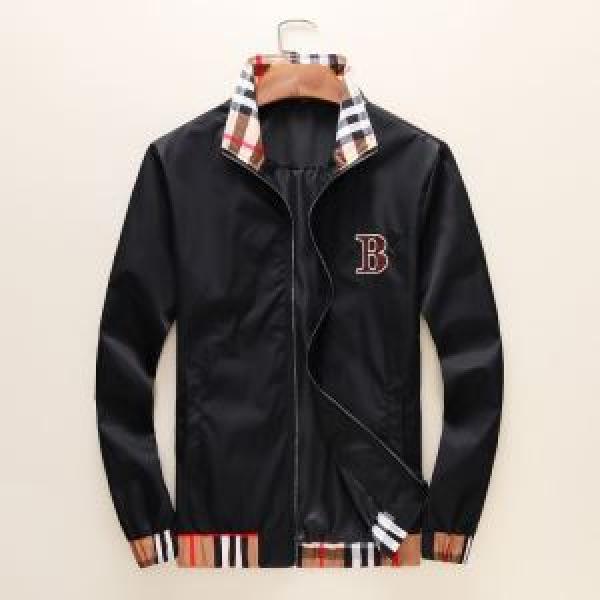 おしゃれなファッションコーデ バーバリー 秋冬にお世話になる定番BURBERRY ハーフコート 2026トレンド秋冬おすすめ安い