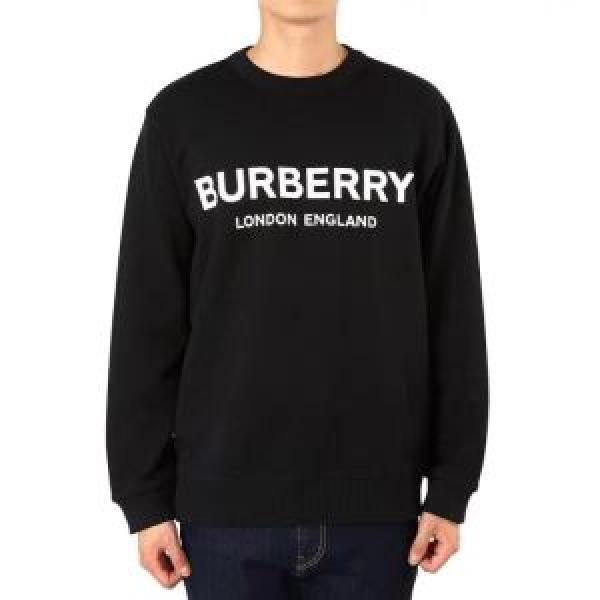 ウールコート 【2026秋冬】の注目トレンド バーバリー オシャレスタイルが今年流 BURBERRY 更にトレンドが急上昇中