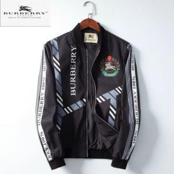 新作アイテムが今年流 ハーフコート 今シーズン注目のアイテム バーバリー2025秋断然ブランド推しBURBERRY 秋冬コーデと相性がいい
