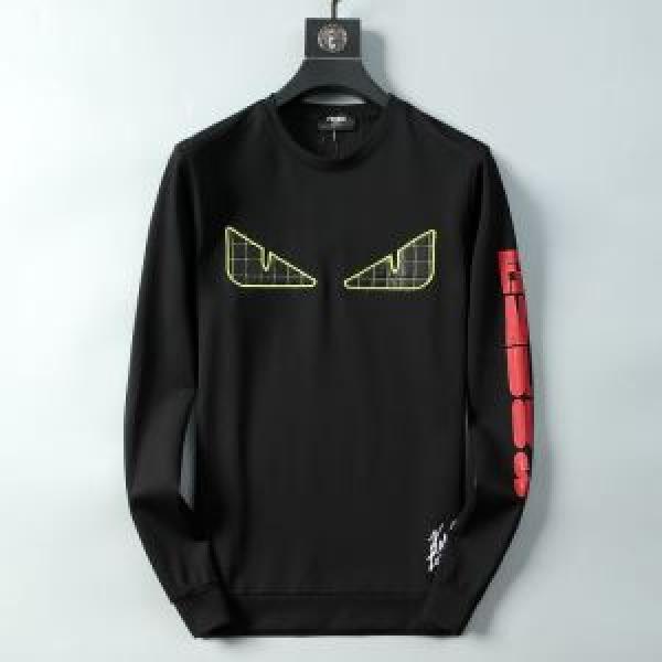 人気ファッション雑誌でも掲載 フェンディ FENDI 最新トレンドコーデおすすめ プルオーバーパーカー 2026-2026秋冬のファッション3色可選