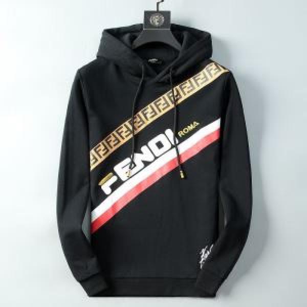 2色可選 今季トレンド新作はこれ フェンディ秋冬に大注目のカラー  速報！2026年秋ファッショントレンド FENDI もちろん相性抜群 パーカー
