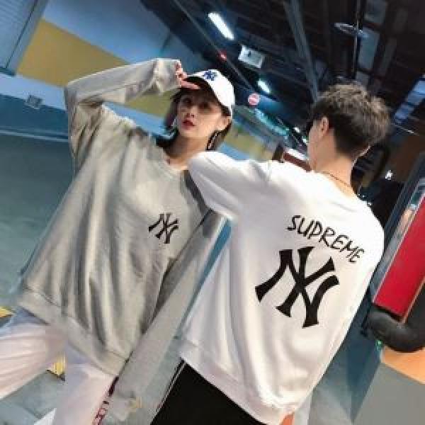 シュプリーム SUPREME 2色可選 2026秋冬流行ファション  プルオーバーパーカー ヒットする秋冬コレクション
