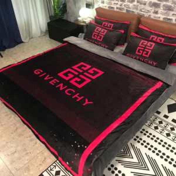 寝具4点セット ジバンシー GIVENCHY 最重要！2026秋冬トレンド 毎日はちょっとイイ秋冬新品