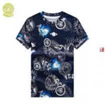 Tシャツ/半袖 キレイめ感が強い ヴェルサーチ2025年夏の一押しファッションアイテム VERSACE