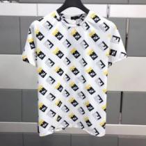 3色可選 夏の大人カジュアルスタイル 半袖Tシャツ  フェンディ FENDI  リラックススタイルが実現 2026年最新ファッション